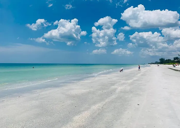 Tropical Indian Rocks A Clearwater Beach